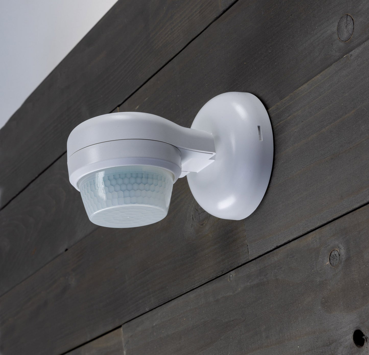 Aufputz-Bewegungsmelder 360° IP65 12m Detektion, Wand & Decke, weiß