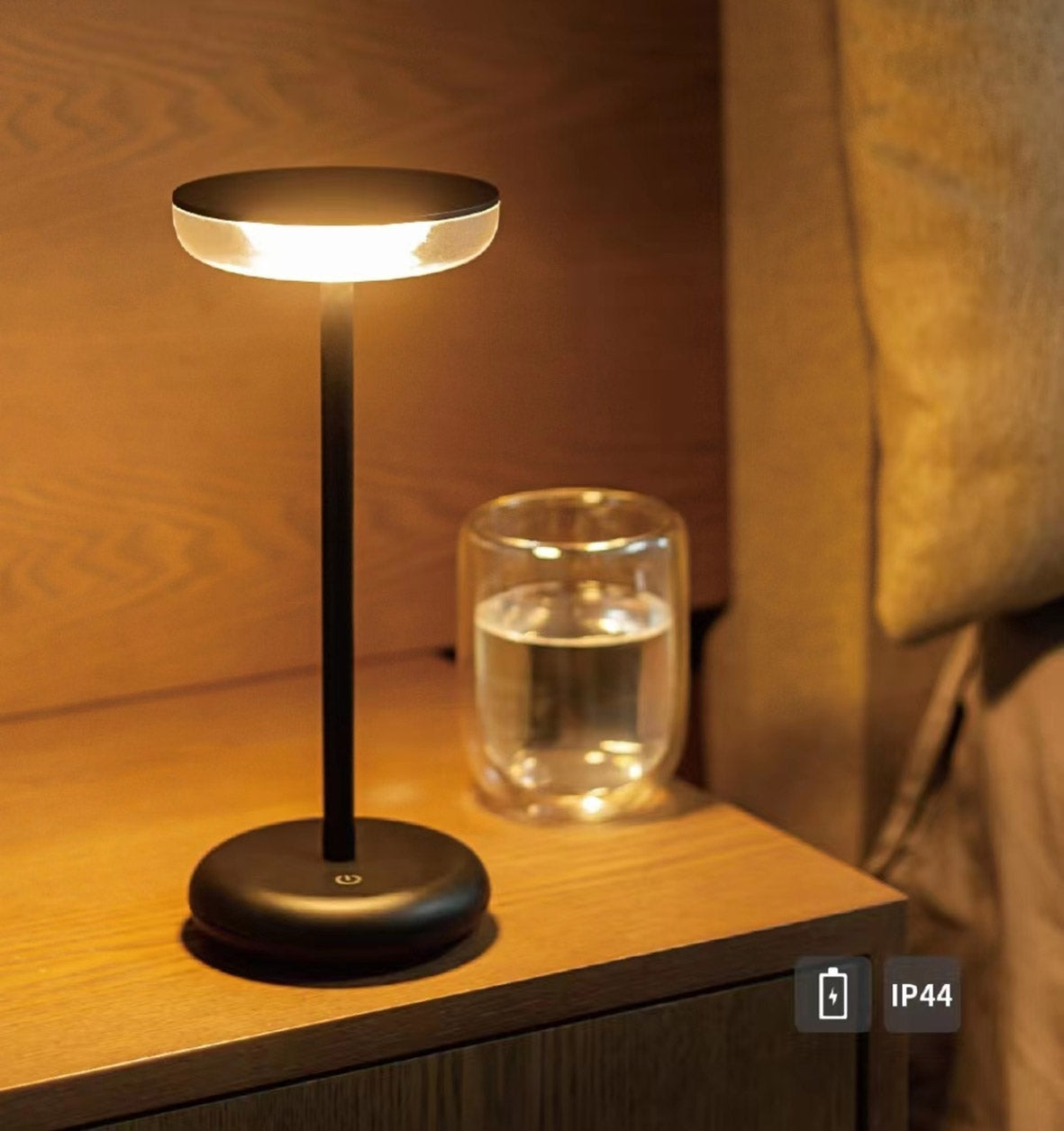 LED Wandleuchte "LAMU" mit PIR-Sensor IP65, 15W, schwarz, 3000k / warmweiß