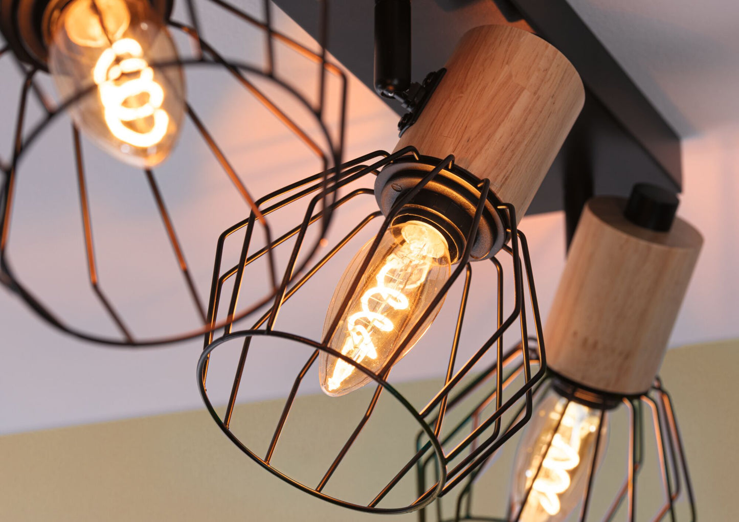 Paulmann Vintage Edition LED Kerze E14 230V 150lm 4W 1800K dimmbar Gold