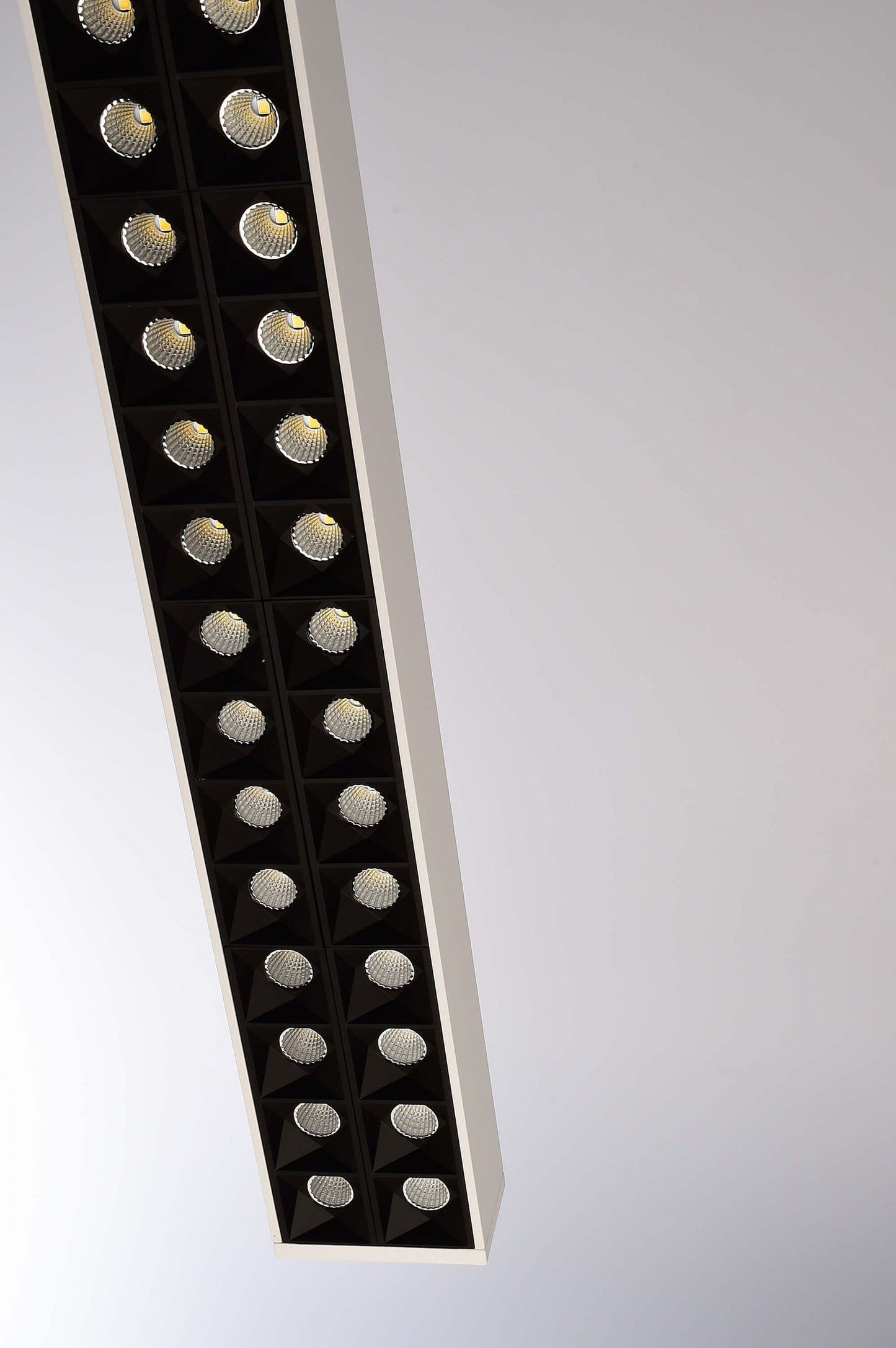 Deko-Light Office Three DALI 2.0 60W Signalweiß RAL 9003