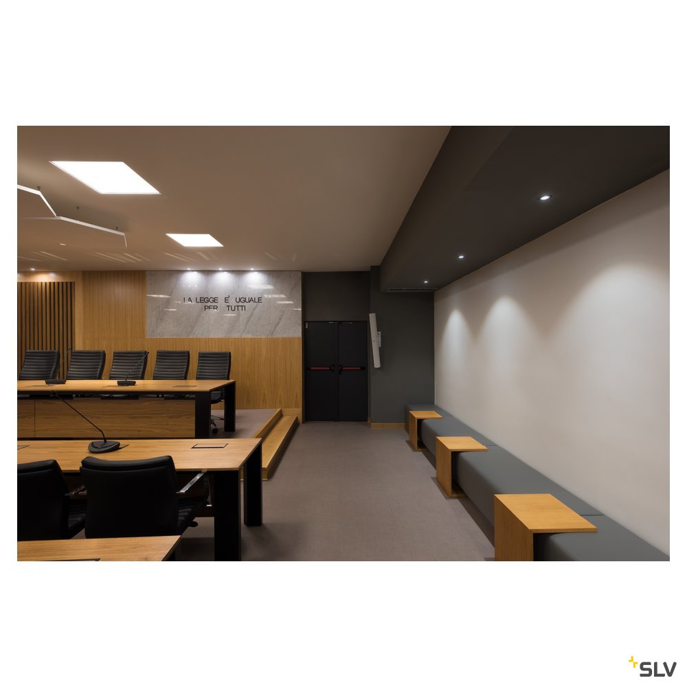 SLV NEW TRIA rund, LED Indoor Deckeneinbauleuchte, schwarz, 1800-3000K, 7,2W