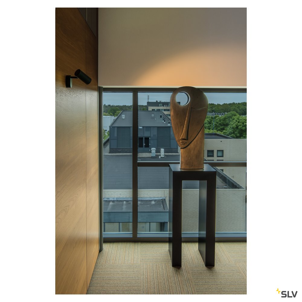 SLV NOBLO I Indoor LED Deckenaufbauleuchte 2700K schwarz