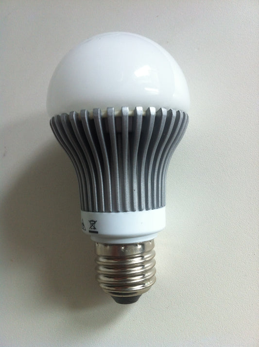 E27 LED Glühlampe