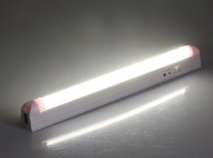 LED Notleuchte "CTNL-60 SMD-UB" Lithium Akku 3,7V/2200mAh, 4W, 34x4x3cm