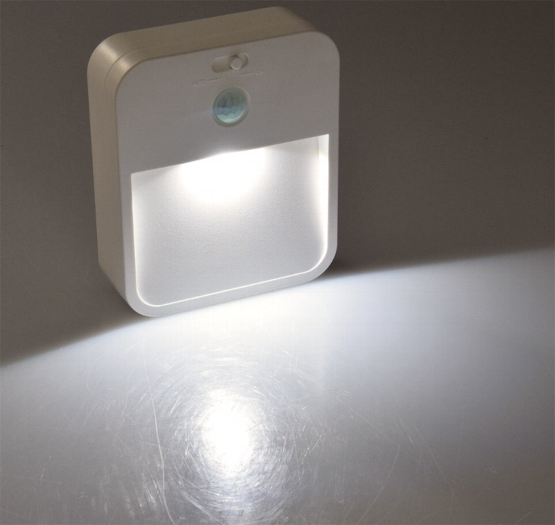 LED Treppenlicht mit Bewegungsmelder Batteriebetrieb, 3x AA, neutralweiß