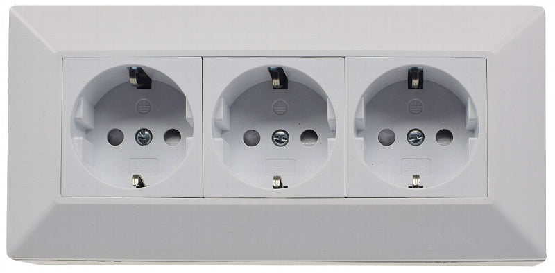 3-fach Steckdosenblock, weiß matt 250V~/ 16A, Aufbaumontage