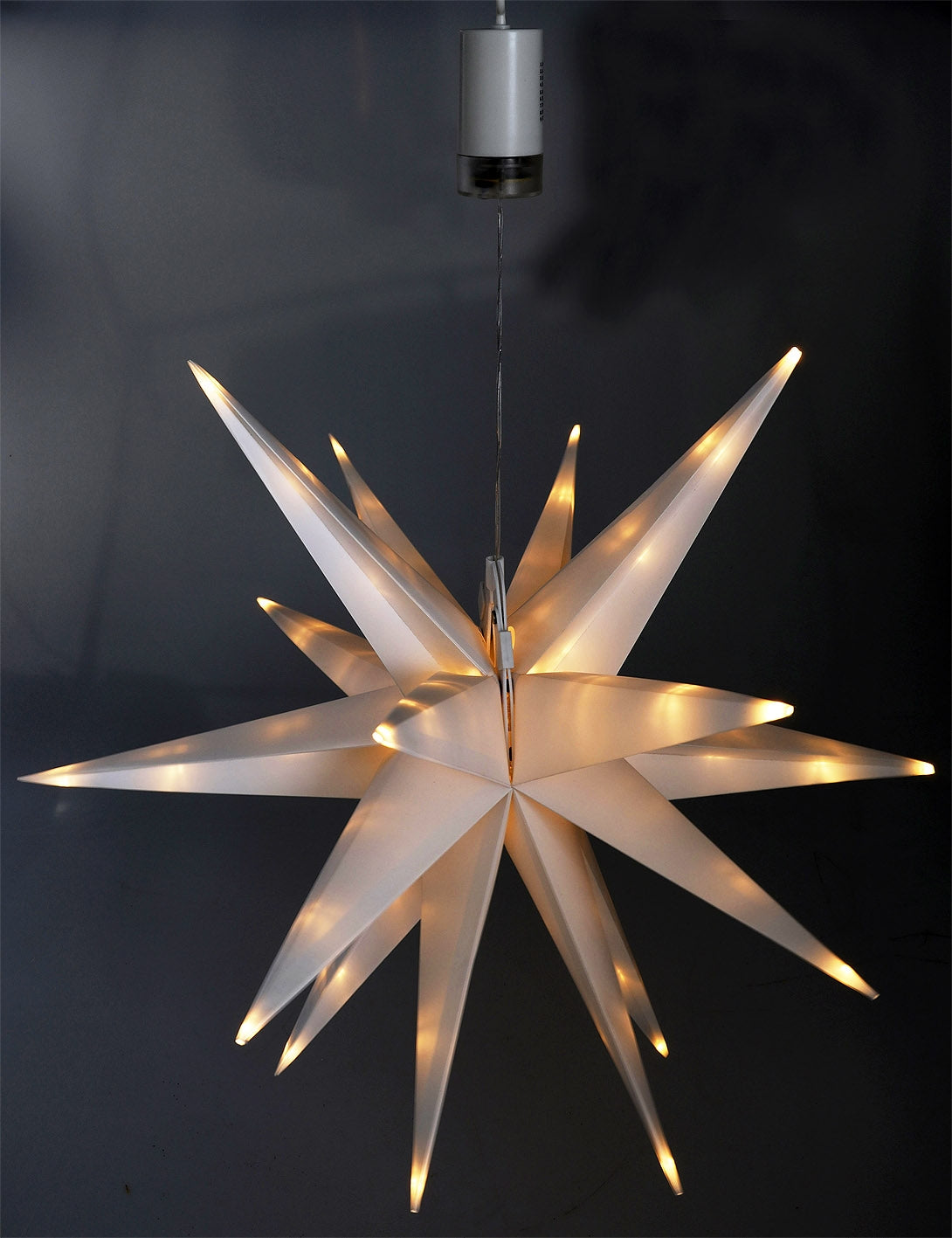 Großer 3D Weihnachtsstern 56cm 72 warmweiße LEDs, Batteriebetrieb