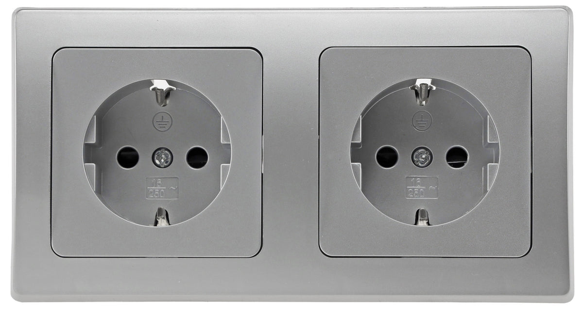 DELPHI Starter 2 Steckdo.+ 2-fach Rahmen 250V~/ 16A, Klemmanschluss, silber
