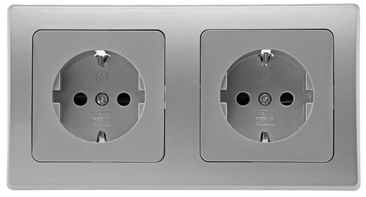 DELPHI Starter 2 Steckdo.+ 2-fach Rahmen 250V~/ 16A, Klemmanschluss, silber