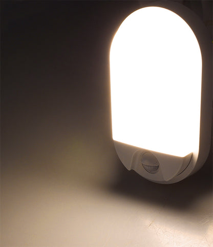 LED Wandleuchte "NIAS" IP54, 3000K 10W, 800lm, 140° Bewegungsmelder
