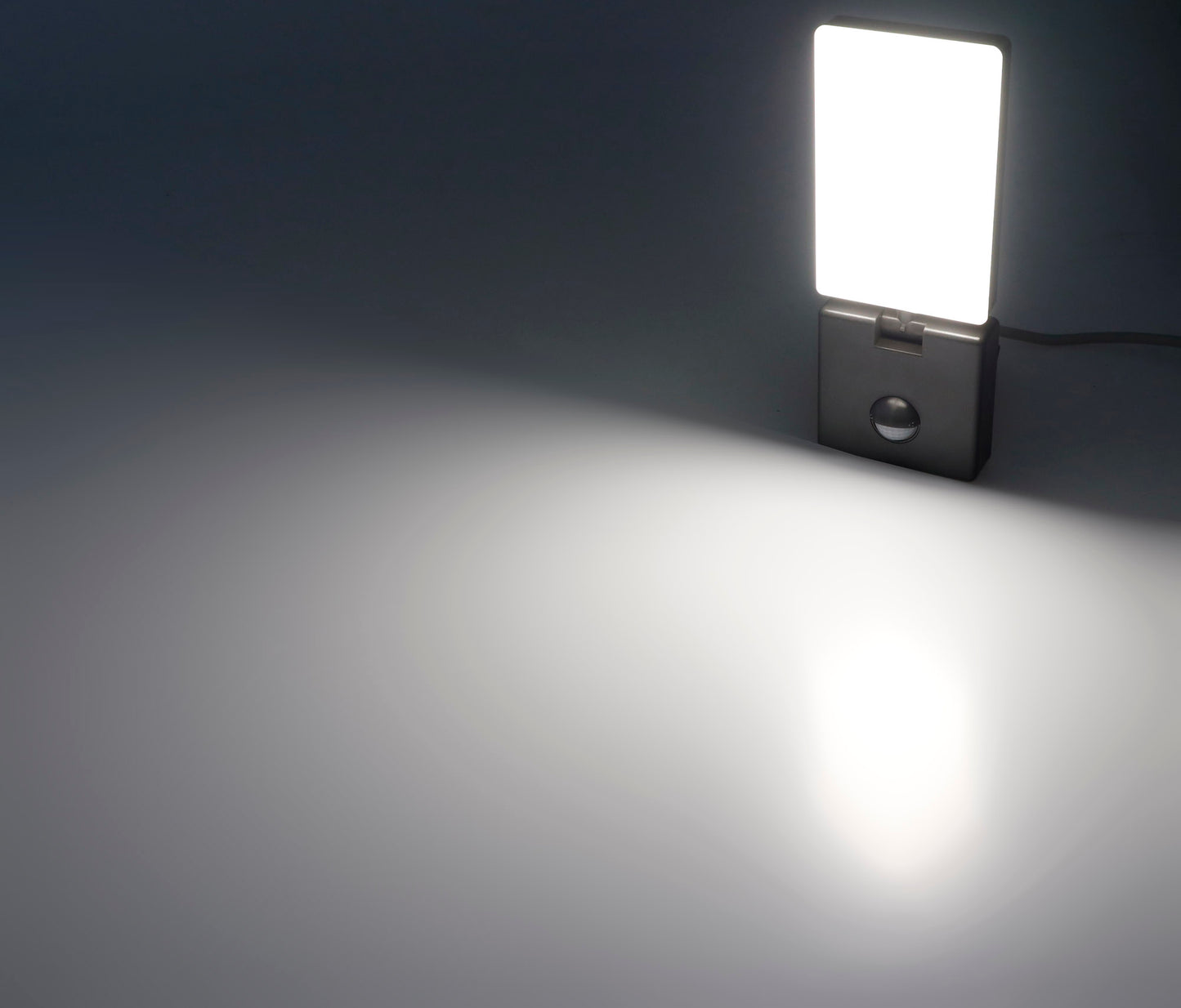 LED Wandleuchte ANTHRAZIT 4000K 15W, 1100lm, PIR-Bewegungsmelder, IP44