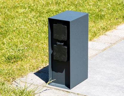 Steckdosensäule 4-fach, IP44, Anthrazit 250V~/ 16A, 9x12x23cm