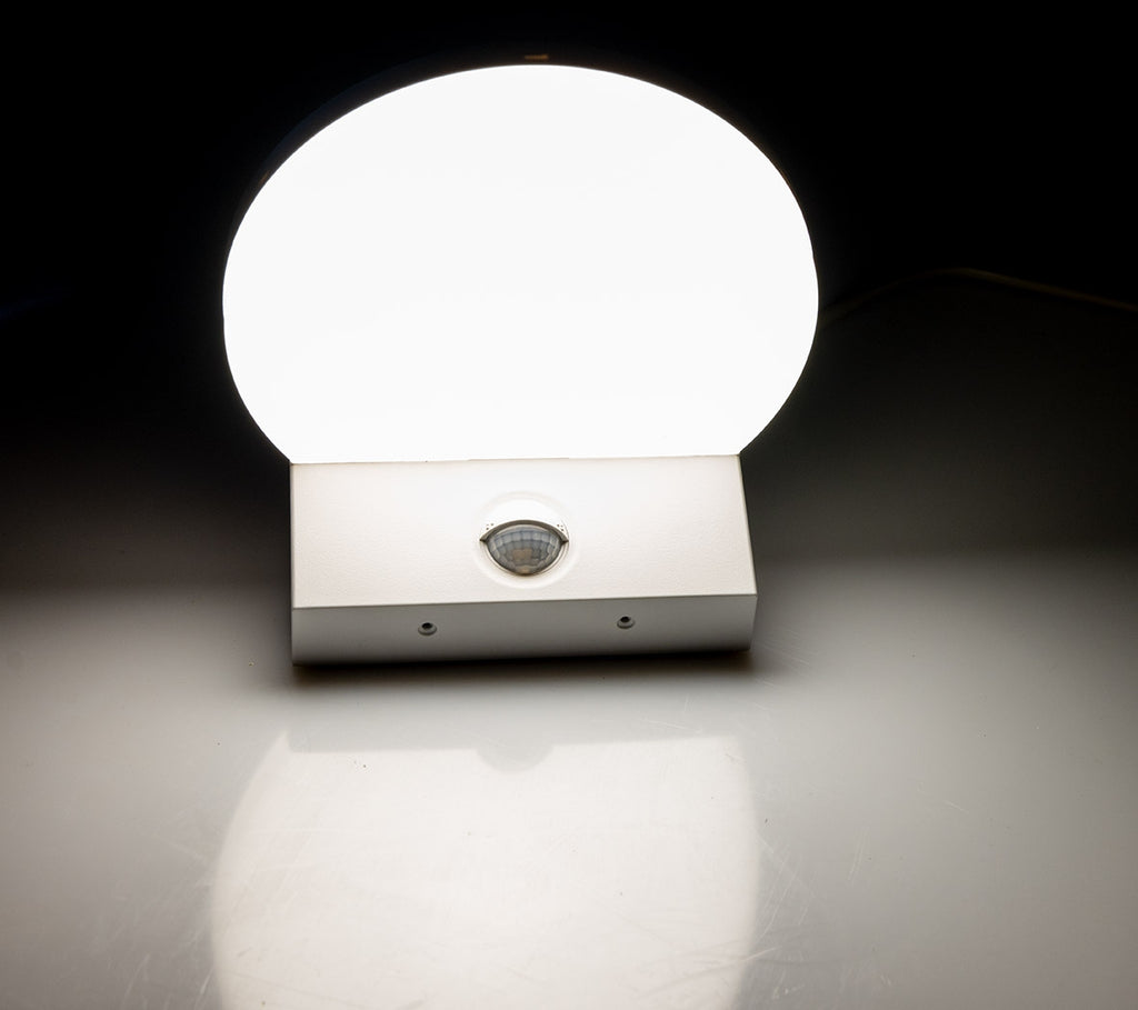 LED Wandleuchte "TORTUGUERO" IP65 15W, 1569lm, 140° Bewegungsmelder, 4000K