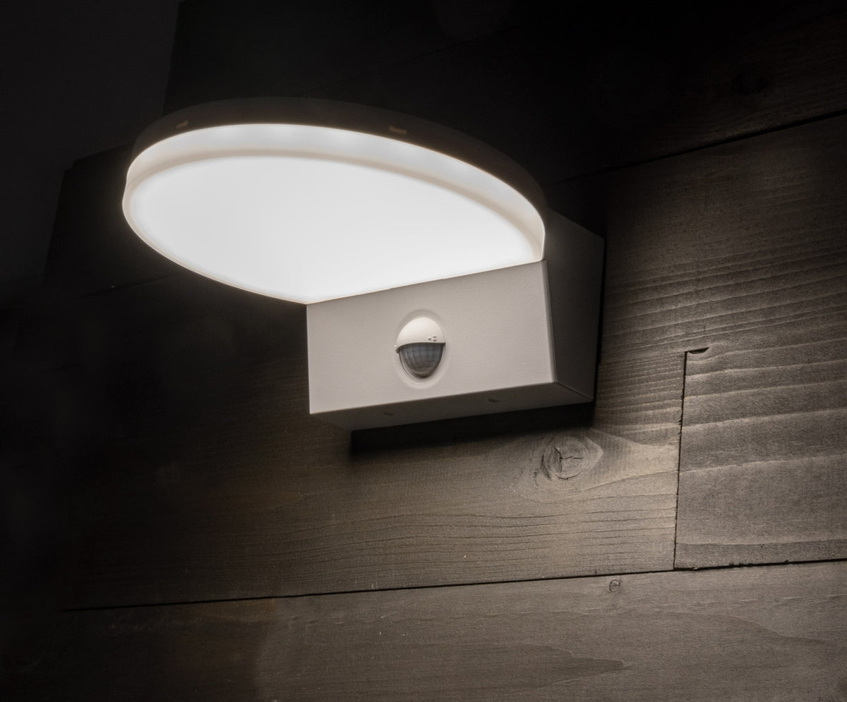 LED Wandleuchte "TORTUGUERO" IP65 15W, 1569lm, 140° Bewegungsmelder, 4000K
