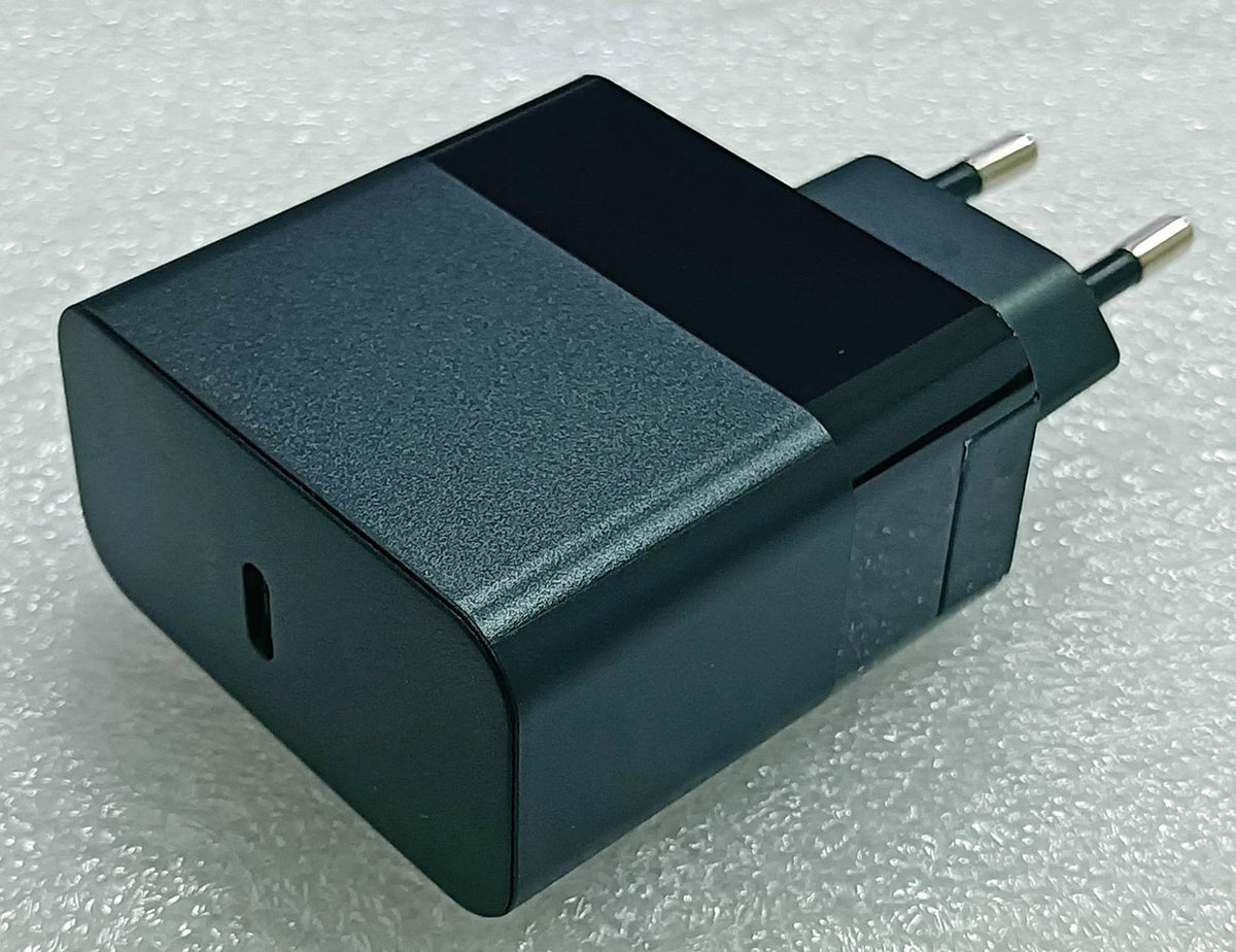 Stecker-Netzteil mit USB-C "CTN-PD65" In 100-240V~, Out 5,0V/9,0V/12,0V=, 65W