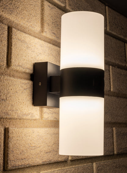LED Wandleuchte "TUBULAR" IP65 20W, 2085lm, 180° Bewegungsmelder, 2900K