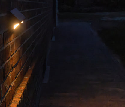 LED Solar Wandleuchte "SWL-AS400" IP44, warmweiß 3000K, PIR Sensor