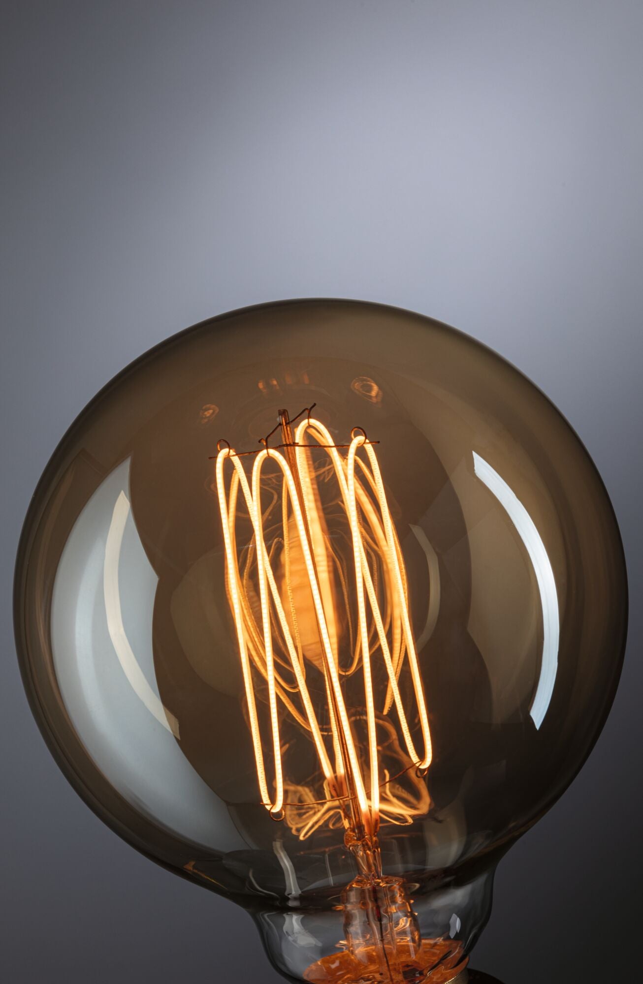 Paulmann Rustic Shine Standard 230V LED Globe Filament in I-Form 300lm 4,2W 1800K dimmbar Gold