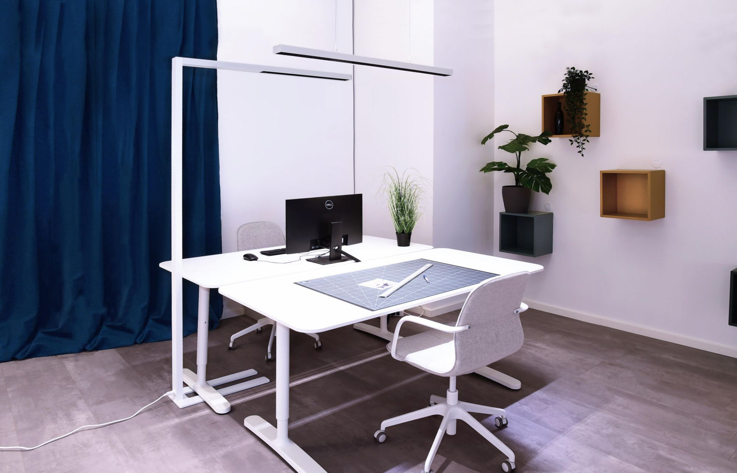 Deko-Light Office Three Standard, Motion, 80 W, DIM, 4000 K, weiß