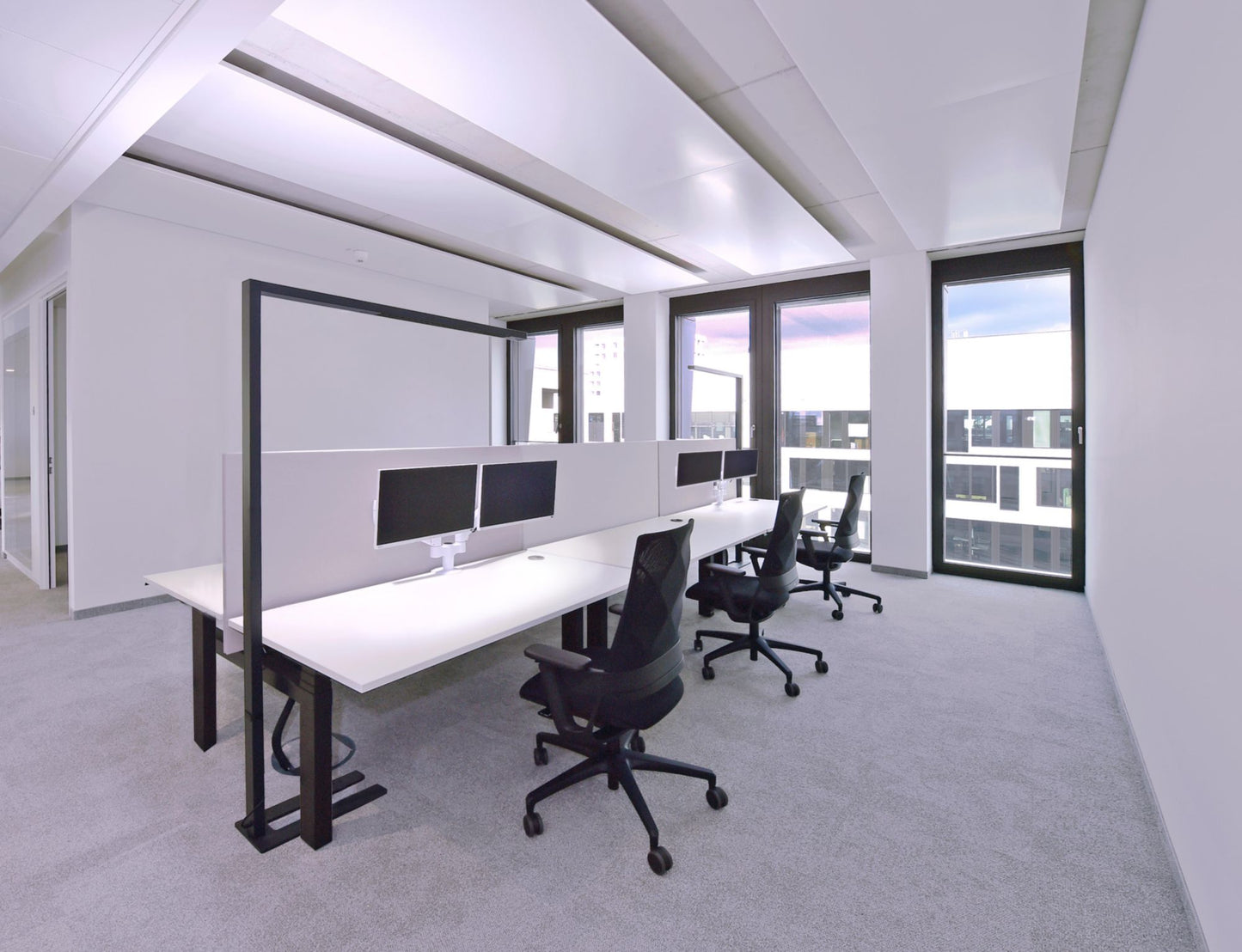 Deko-Light Office Three Pro, Motion, 80 W, DIM, 2700-6500 K, weiß
