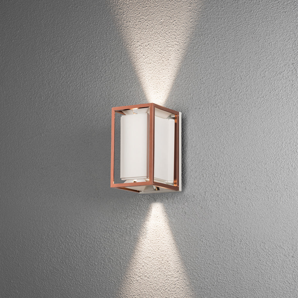 Konstsmide Vale Wandl. 2x5W LED wei/ku, verstellb.Lichtaustr., dimmbar