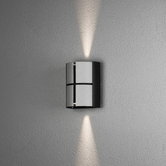 Konstsmide Vidar Wandl. 2x5W LED schw/sil, verstellb.Lichtaustr.,dimmb.