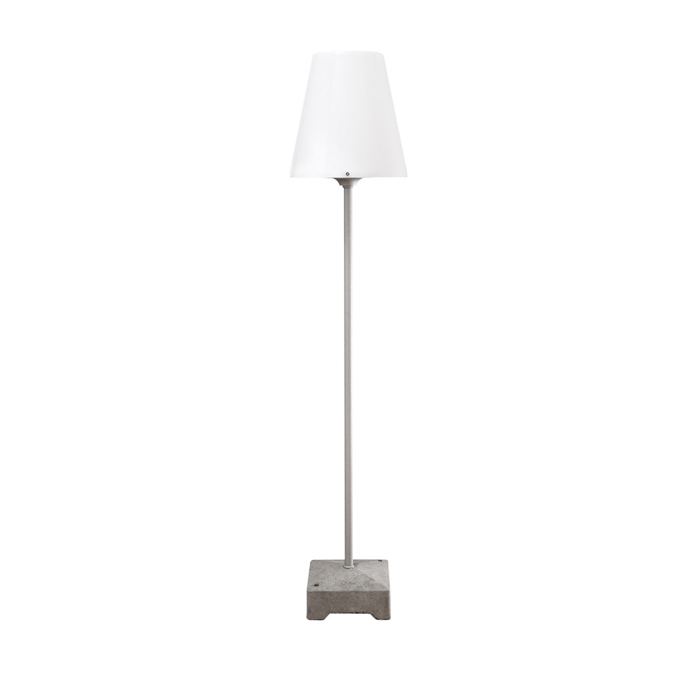 Konstsmide Stehleuchte Lucca, silbergrau lackiertes Aluminium