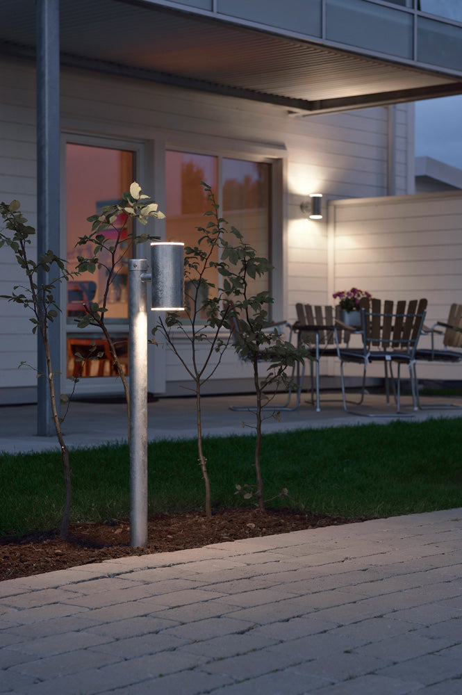 Konstsmide Ull Wegeleuchte galvanisiert LED 2x8W schockresistent