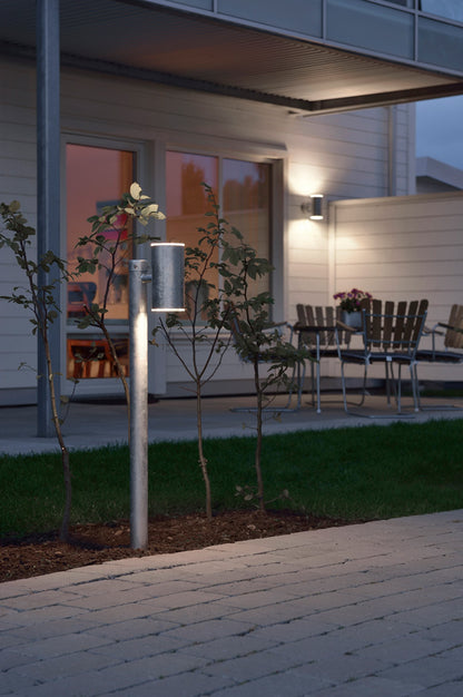 Konstsmide Ull Wegeleuchte galvanisiert LED 2x8W schockresistent