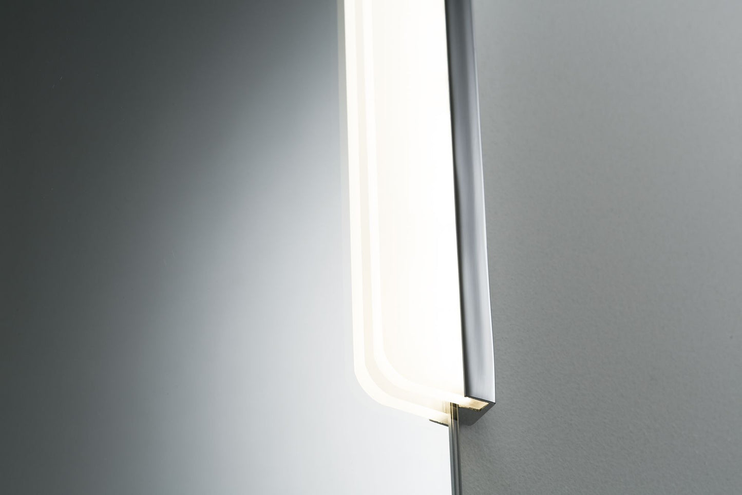 Paulmann WallCeiling Zeta Spiegelklemml. IP44 LED 5,5W 600mm Chr/Ws 8,4VA 230/12V Met/