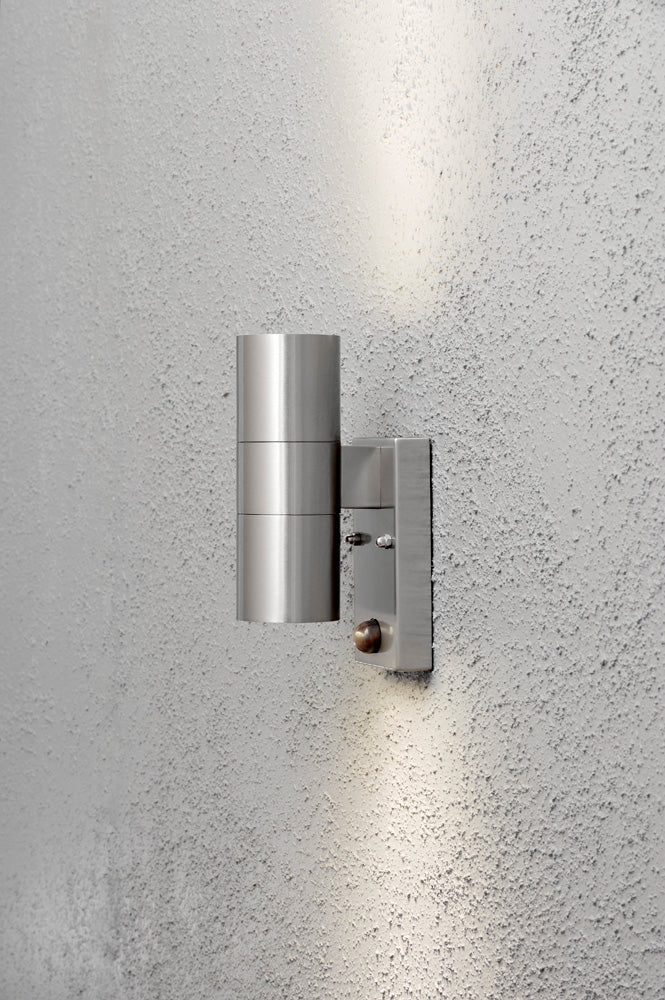 Konstsmide Halogenspot Modena Edelstahl, klares Glas, mit Sensor