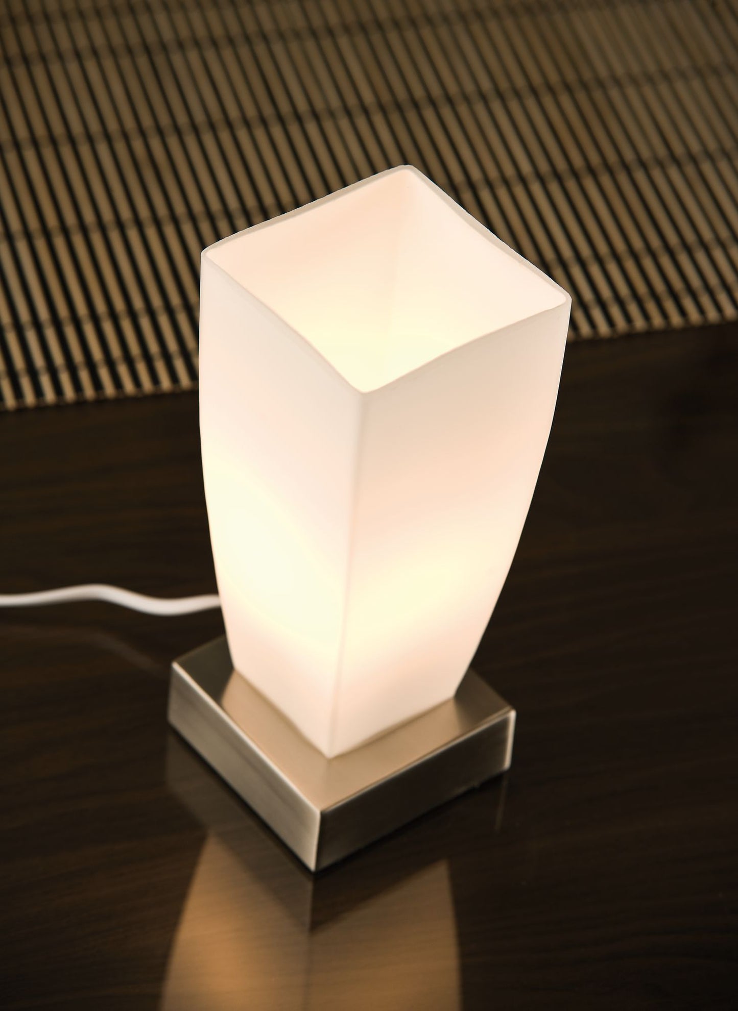Paulmann Table&Desk Jenni Tischleuchte max.1x40W E14 Nickel sat/Opal 230V Metall/Glas