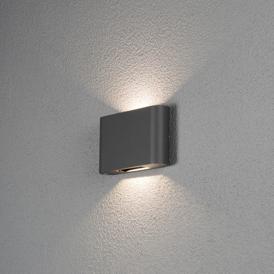 Konstsmide Chieri Wandl. 2x6W LED antrazit, verstellbarer Lichtaustritt