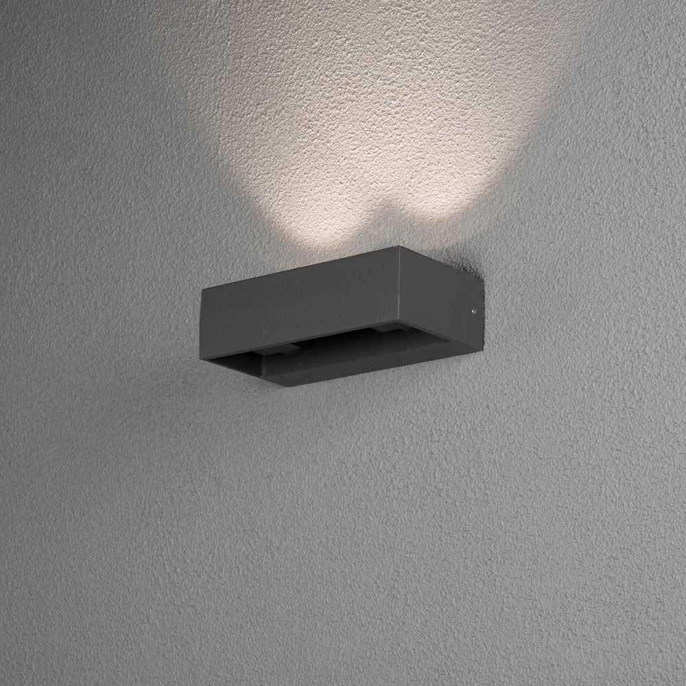 Konstsmide Monza Wandl. 2x6W LED anthrazit, 360° Spotdrehung, IP54