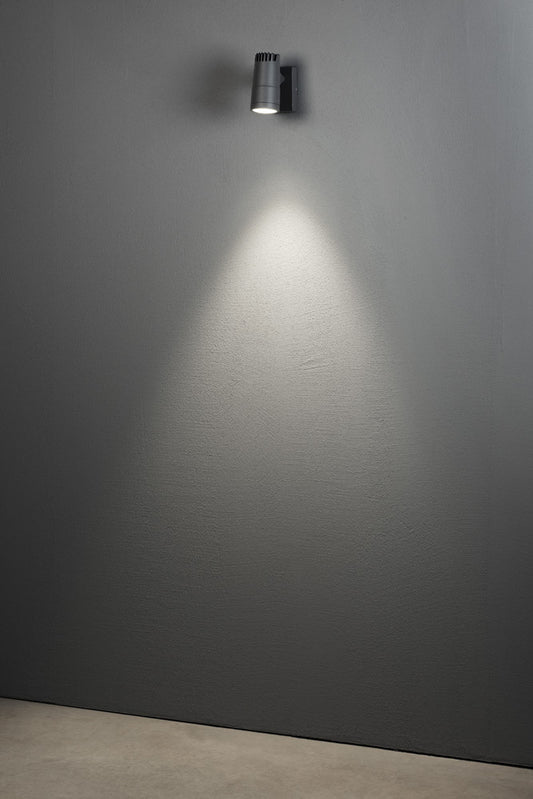 Konstsmide Andria Wandl. 9W High Power LED anthr. verstellb. Lichtaus.