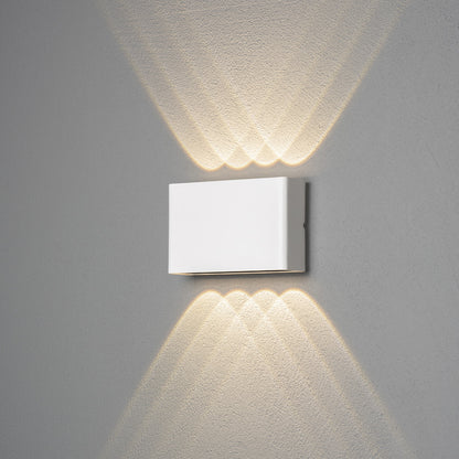 Konstsmide Chieri Wandl. 2x4 LED, weiss, IP54