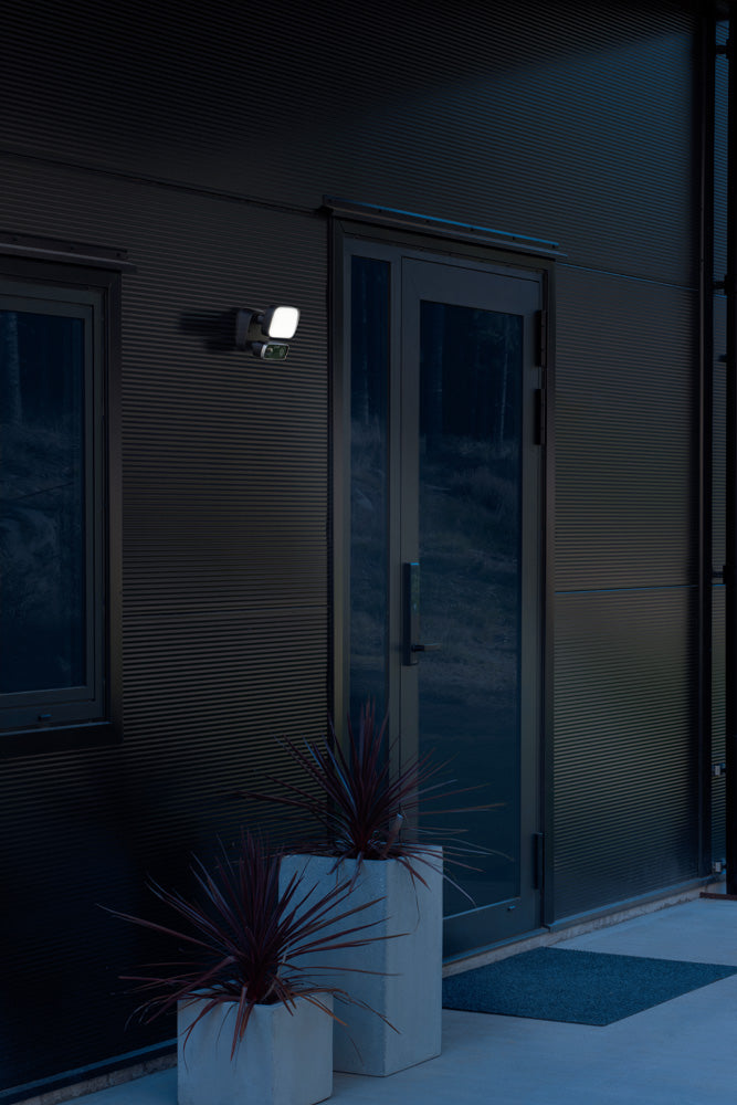 Konstsmide Konstsmide Smartlight 10W Schw, Kamera, Lautspr. Mikr, Wifi