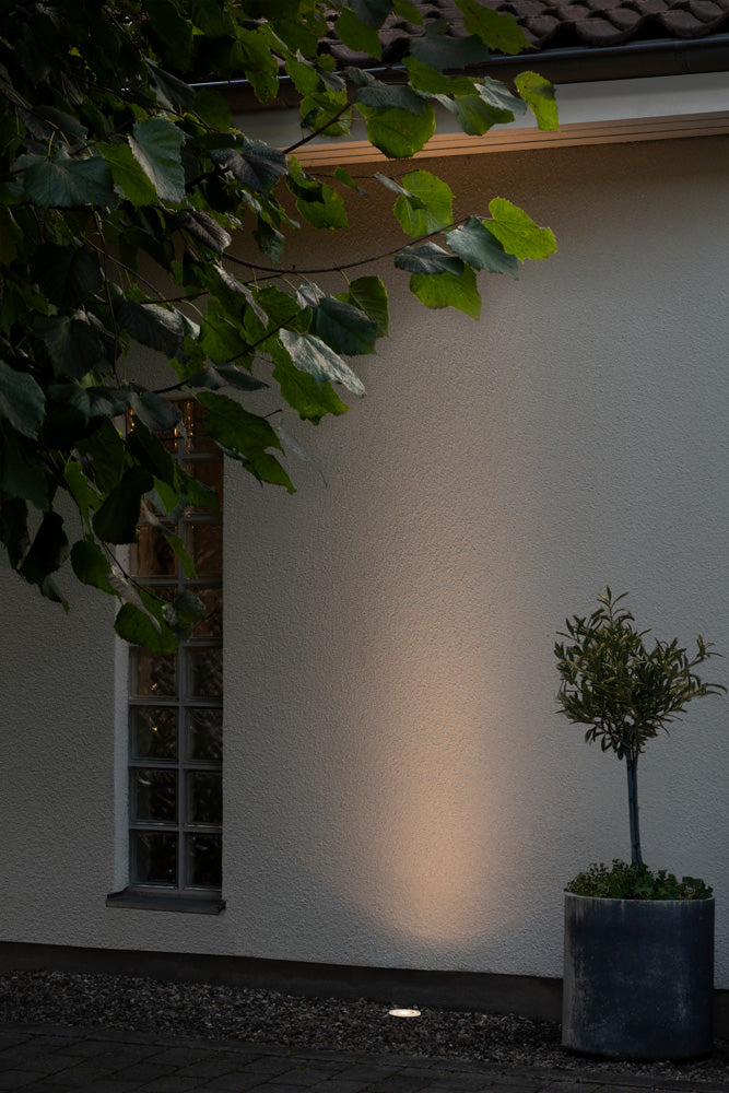 Konstsmide Bodenstr. HP LED 6W weisse Glasabdeckung