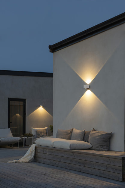 Konstsmide Gala LED Kristall-Linsen-Wandleuchte ab weiss 6W