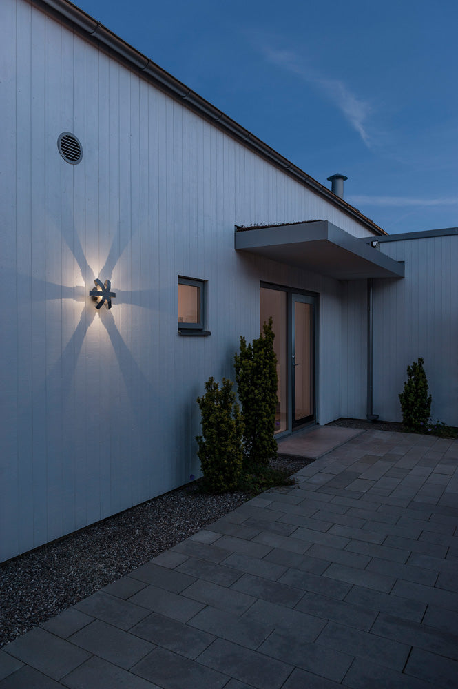 Konstsmide Pescara Wandleuchte anthrazit H-Power LED