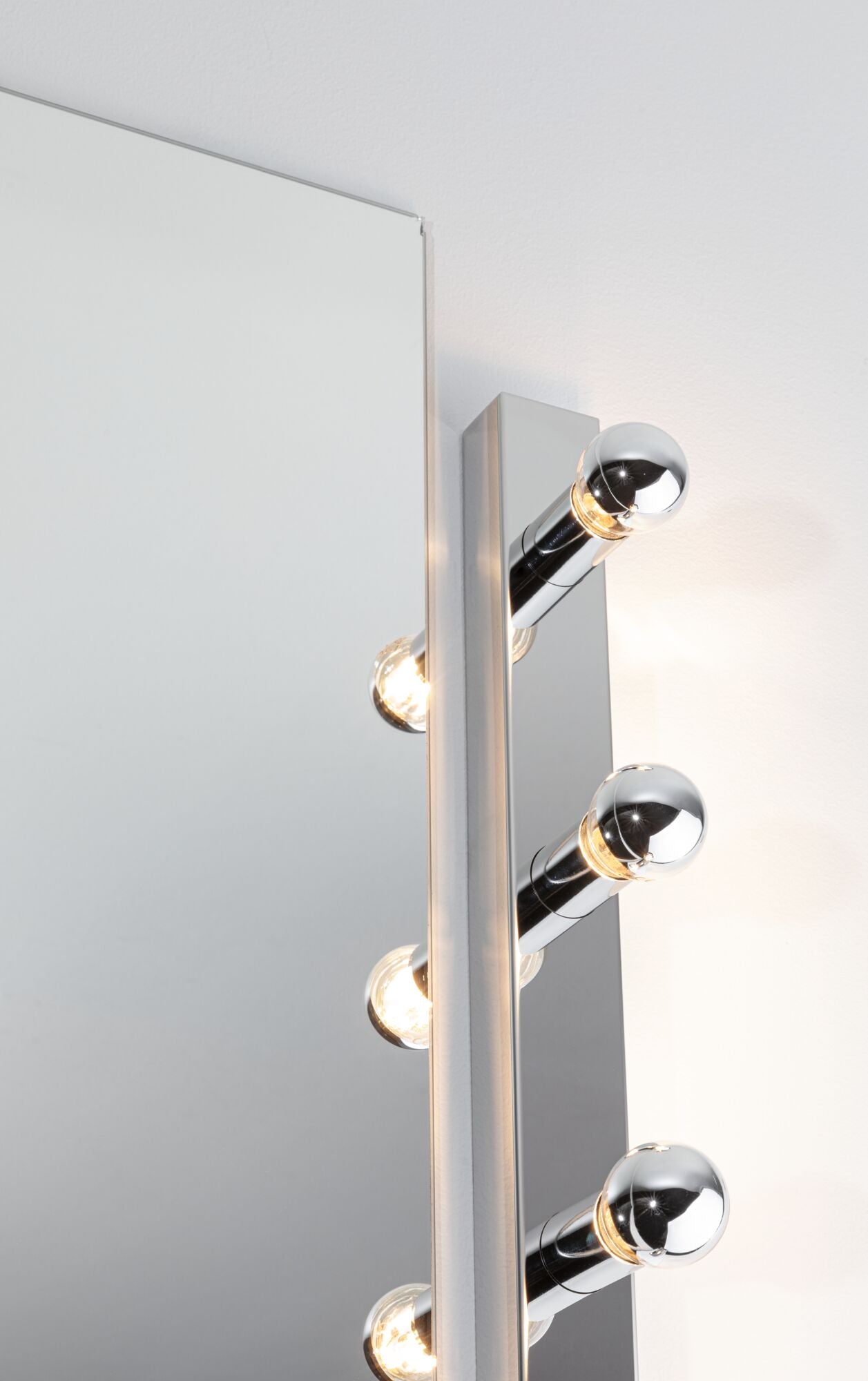 Paulmann Spiegelleuchte Regula II IP44 E14   230V max. 3x40W dimmbar Chrom