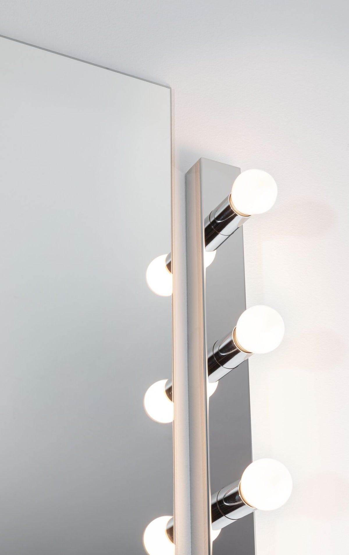 Paulmann Spiegelleuchte Regula II IP44 E14   230V max. 3x40W dimmbar Chrom
