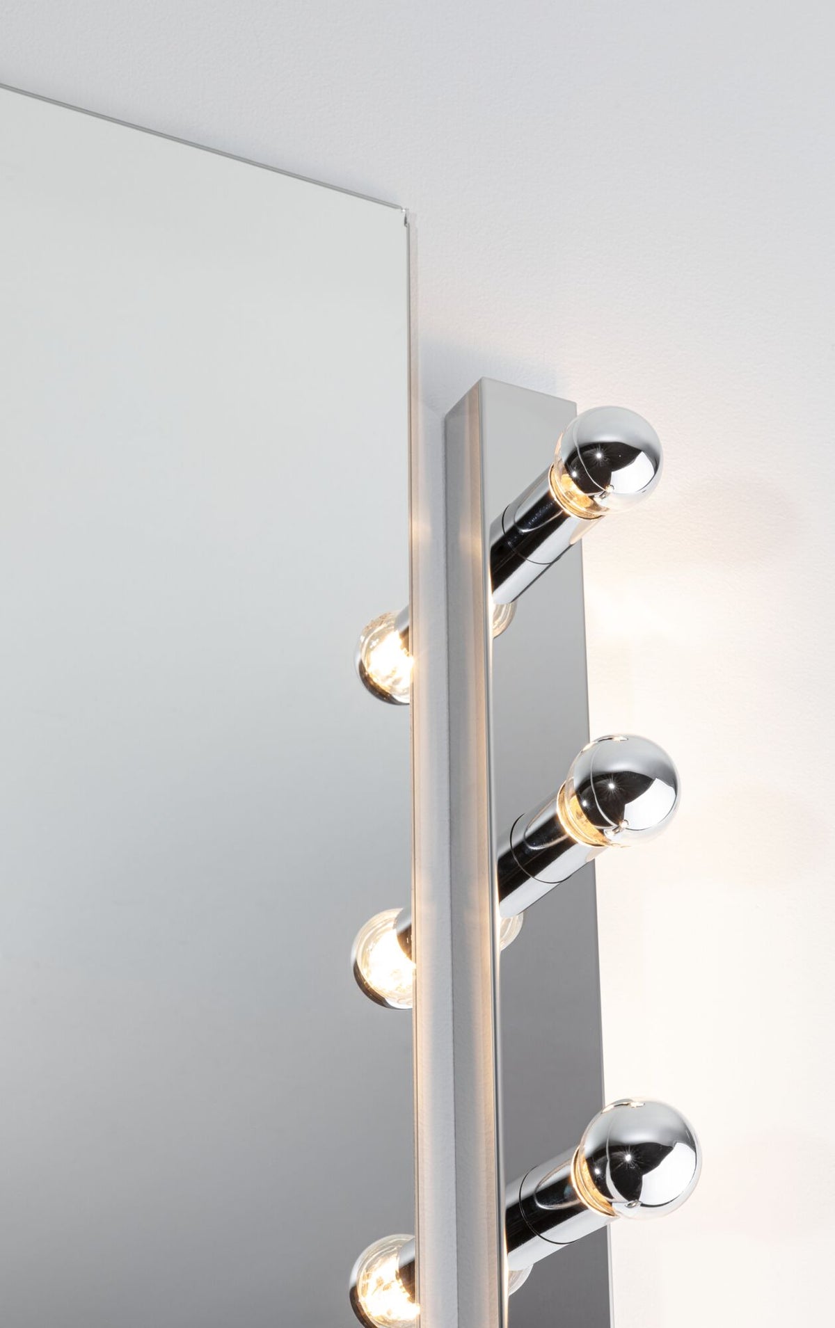 Paulmann Spiegelleuchte Regula II IP44 E14   230V max. 4x40W dimmbar Chrom