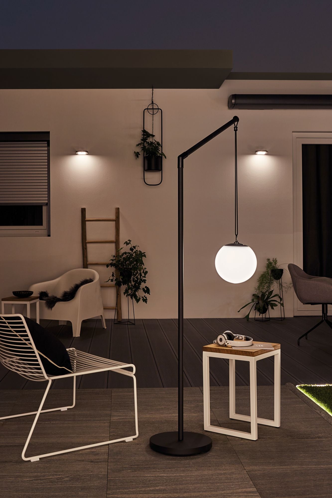 Paulmann Outdoor Solar Wandleuchte Ryse Weiß mit Bewegungsmelder 3000K 145lm