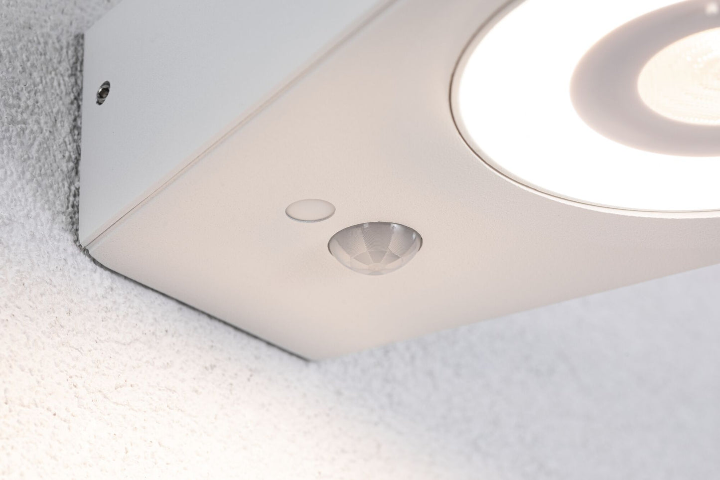 Paulmann LED Außenwandleuchte Silma Dämmerungsgesteuerter Bewegungsmelder (IR) IP44  65x186mm 3000K 5,5W / 0,7W 600lm 230V  Weiß Aluminium