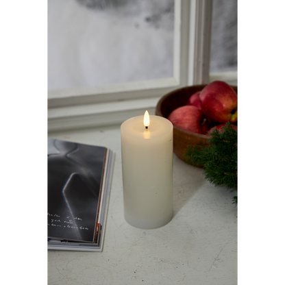 LED Echtwachs-Kerze ''Flamme Flow'',  flackernd, batteriebetrieben, 7,5x17,5cm
