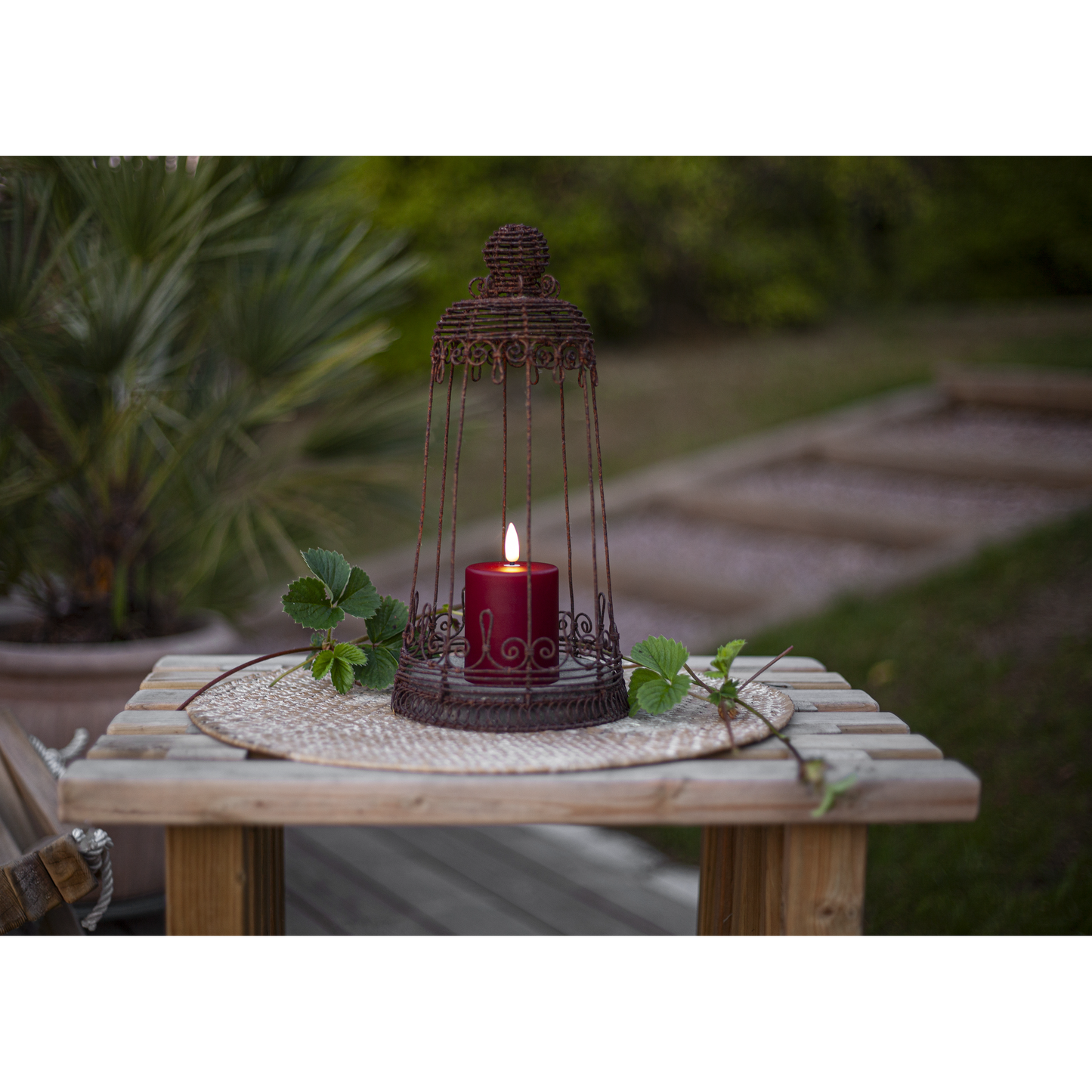 LED-Kerze ''Paula'' , flackernd, rot, 6.1x10cm, Timer, outdoor