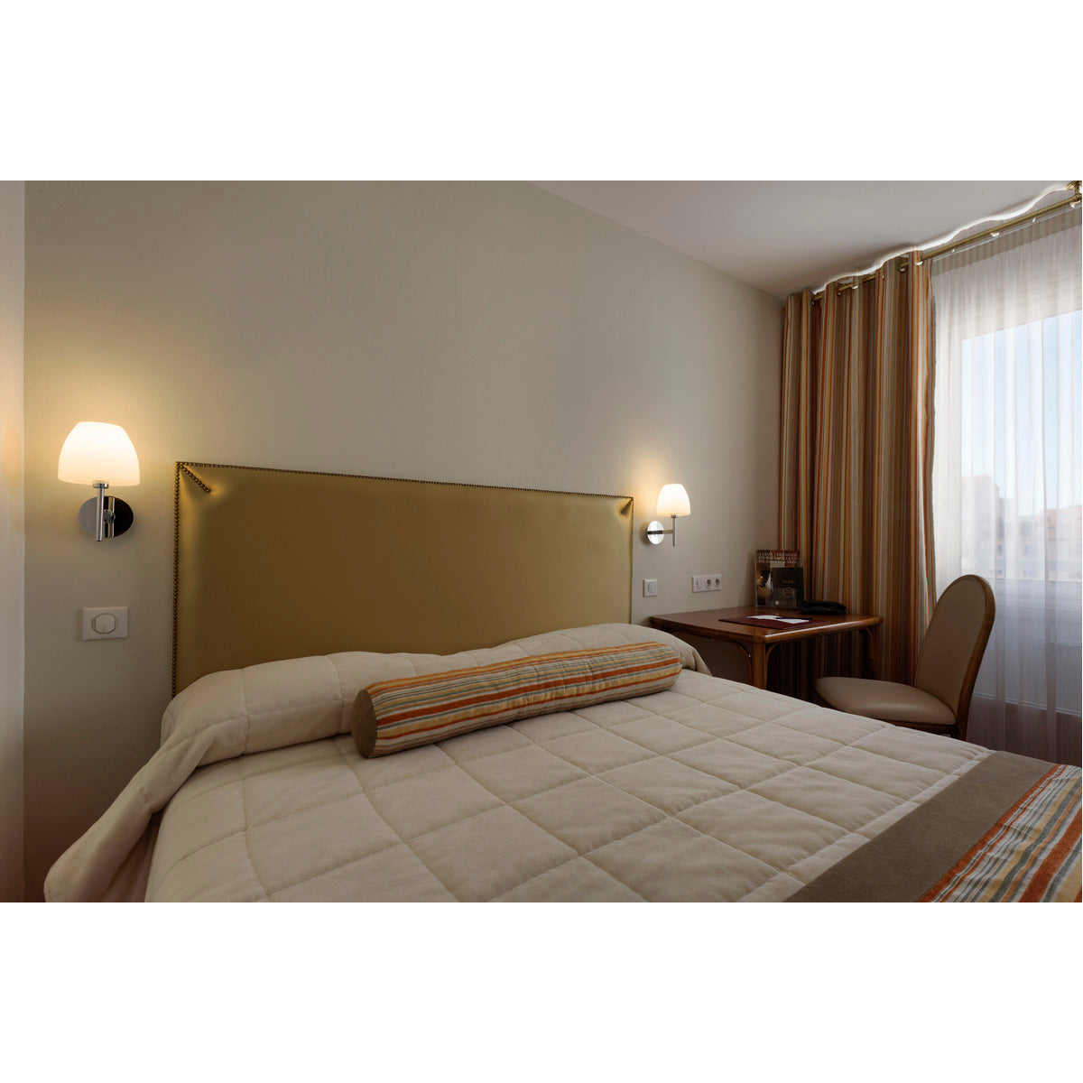 SLV Wandleuchte RIOTTE WALL chrom/Glas satiniert E14 40W