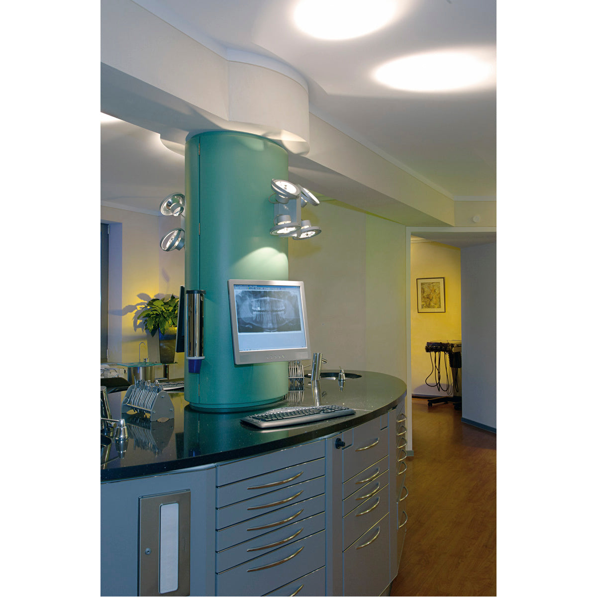 SLV TEC KARDA 4 Wand- und Decken- leuchte, silbergrau, 4xQRB111, max. 50W